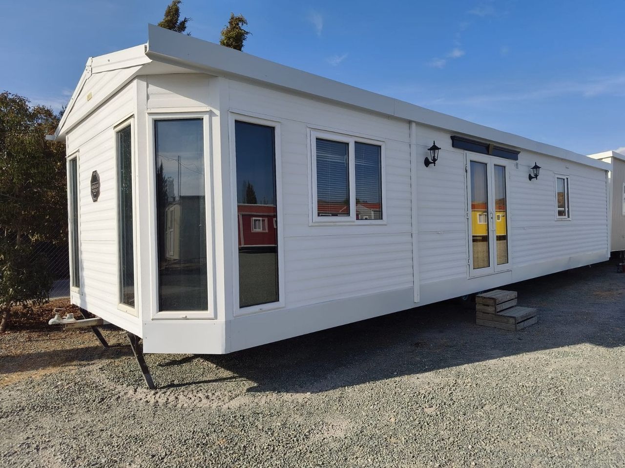 BK Senator — mobil home en venta de segunda mano, ocasión y premium